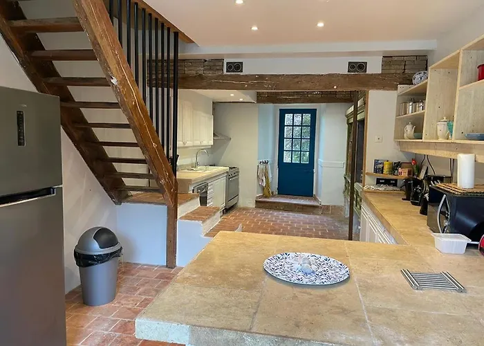 La Maison D'athenais